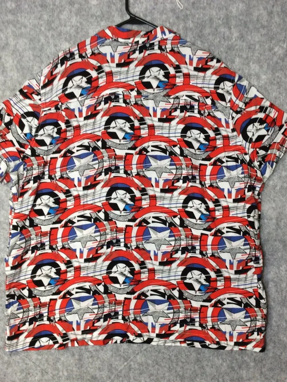 Marvel Captain America Shield Button Up Shirt Men’s 3XL Red Blue Star All Over